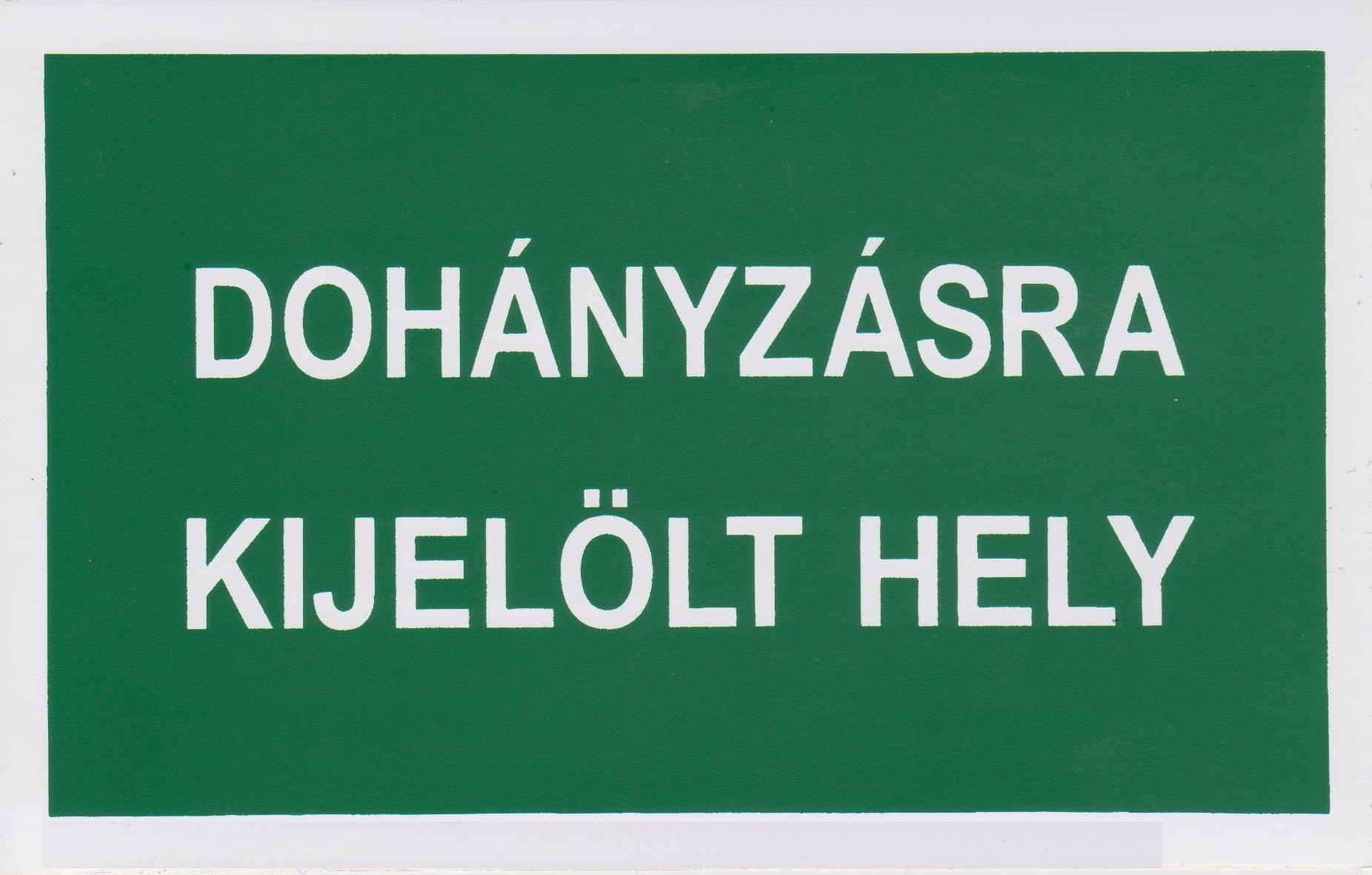 Dohányzásra kijelölt hely